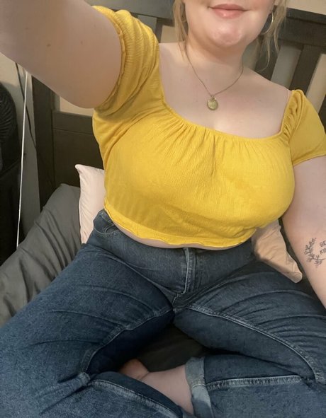 lesbian kissing onlyfans beautiful porn images