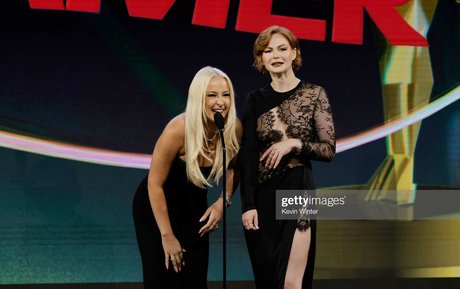 KallMeKris pornstar beautiful picture