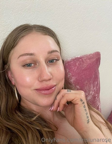 Mslunarose pornstar high quality gallery