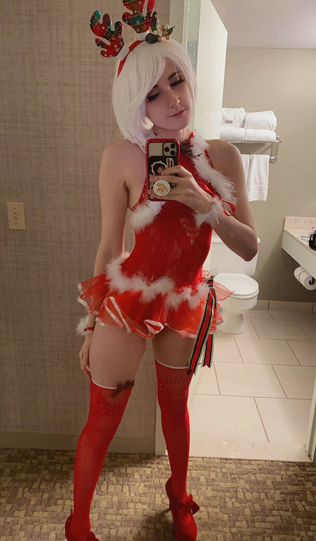 Mangoloo Cosplay star beautiful archive