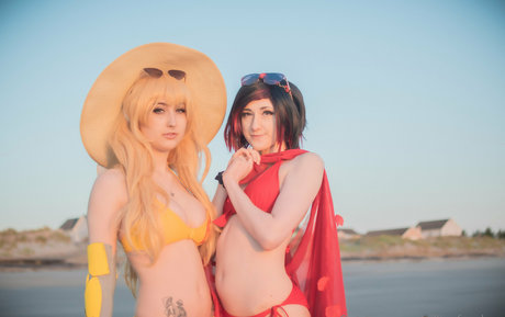 Mangoloo Cosplay pretty actress picture