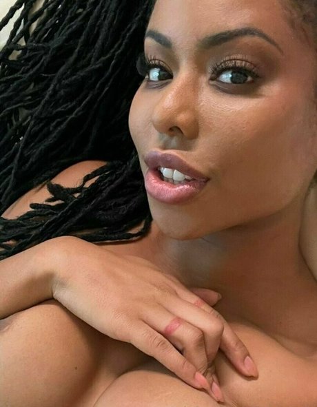 nude pregnant onlyfans hot naked img