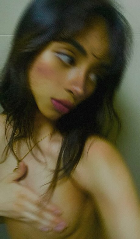 shylidia model nice image