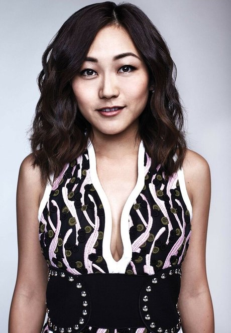 Karen Fukuhara high quality actress photos
