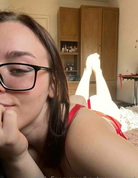 kayteennsweet sexy actress pictures