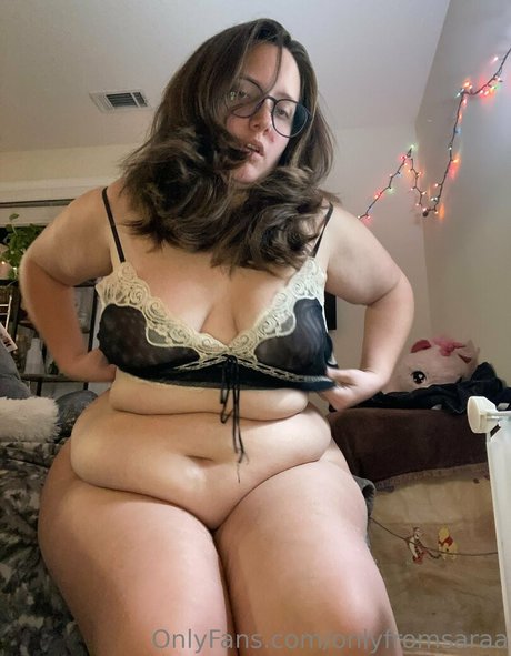 big tits midget onlyfans sexy naked photos