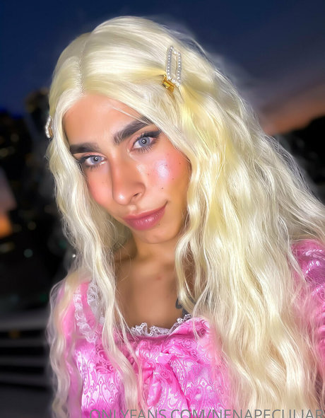 Hungbratz star nude photos