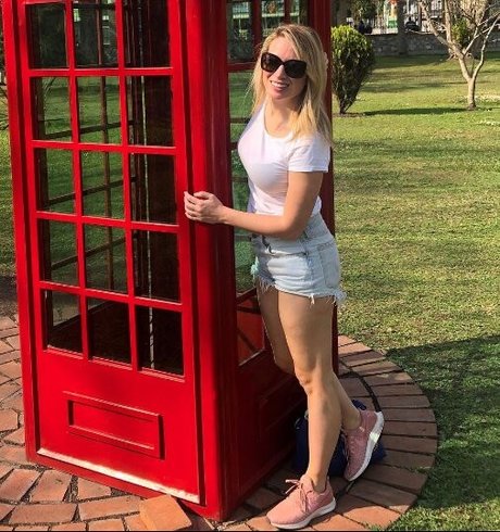 Sarah Cruddas star porn img