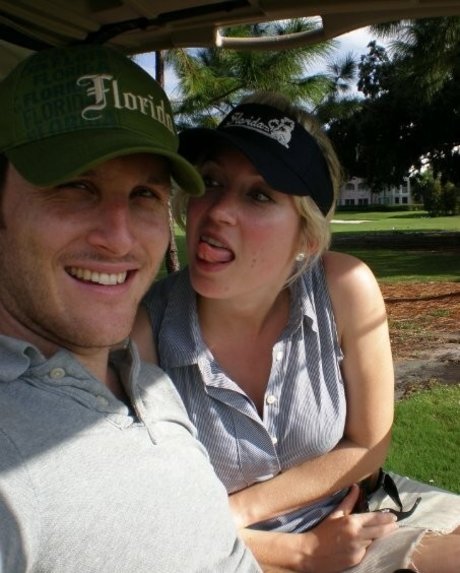 Sarah Cruddas hot actress image