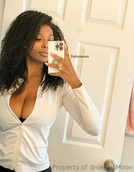dulcemoonfree adult star images