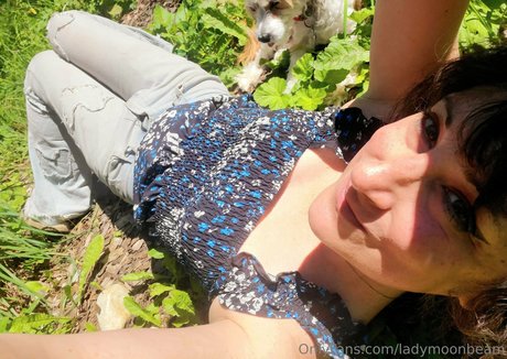 ladymoonbeam pornographic actress gallery