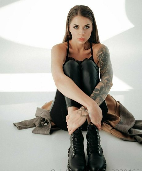 yourlustfullover sex model archive