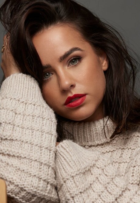 Georgia May Foote sex pornstar photos