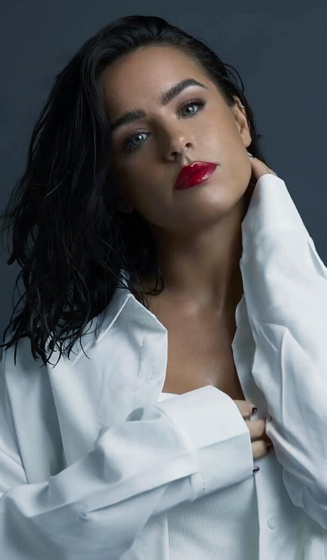 Georgia May Foote pornstar naked picture