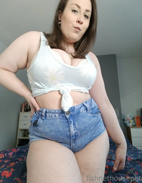 fishnethousepetfree sex actress gallery