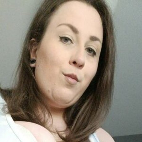 fishnethousepetfree high quality pornstar images