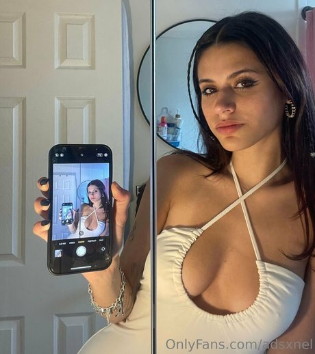 adsxxx model perfect pic