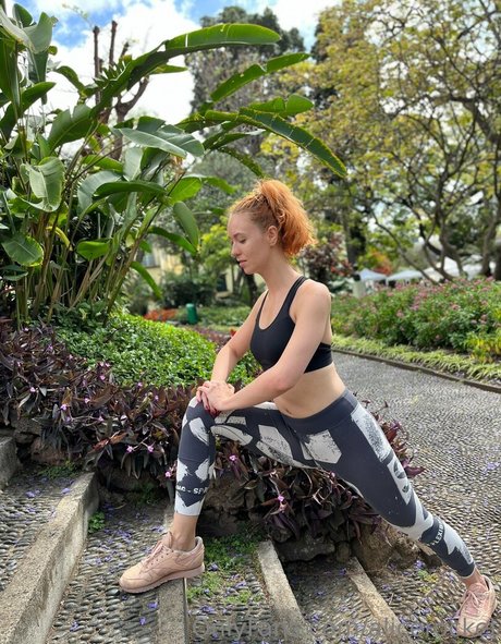 alicerocket model best photo