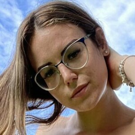 RaeLynch erotic star photos