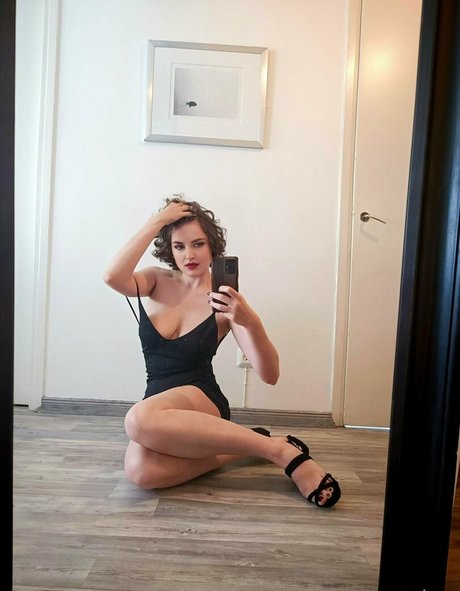 gera october art model images