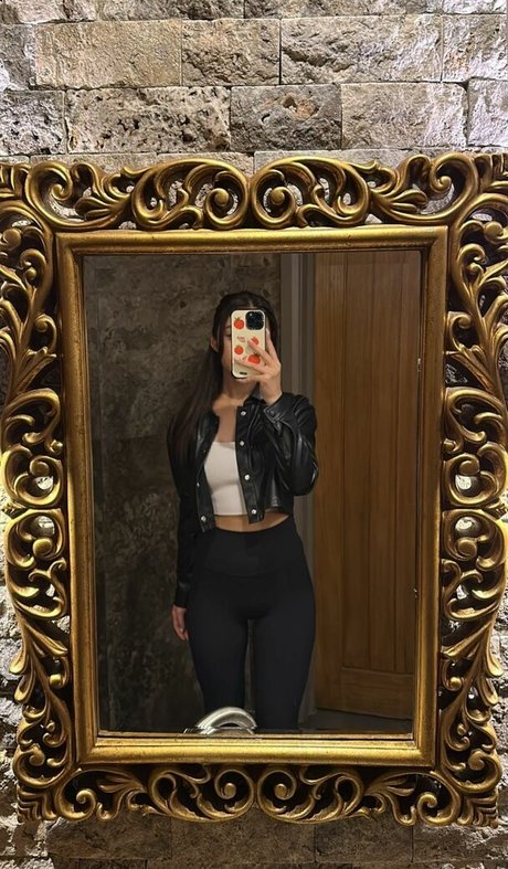 Karagii hot star photos