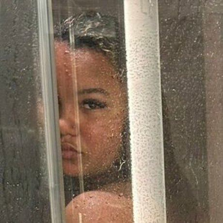 xkayxxe pretty actress gallery