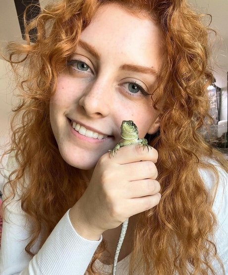 Octavia Marlowe model pretty gallery