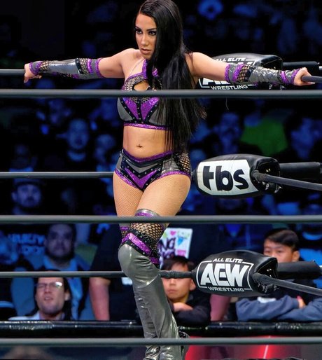 blonde hot wife onlyfans nude pic