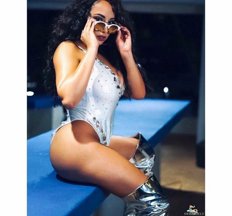 big tits blonde onlyfans free porn archive