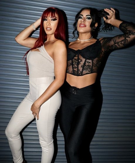 Leila Grey model naked pics