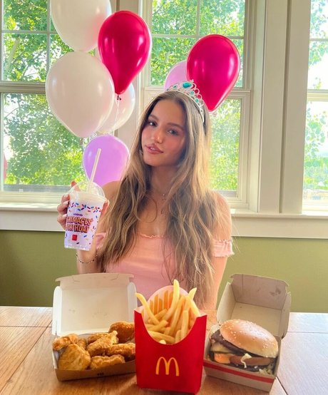 Sylvia Snyders hot pornstar image