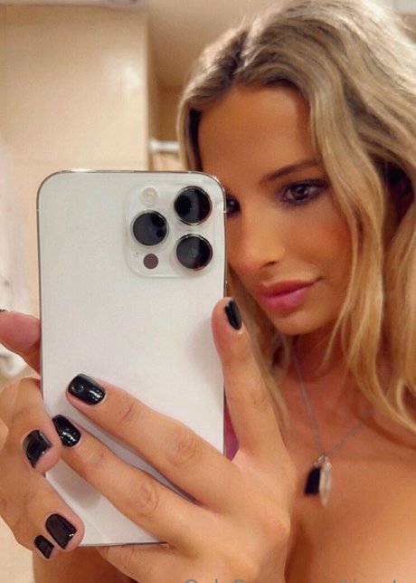 goth onlyfans pretty gallery