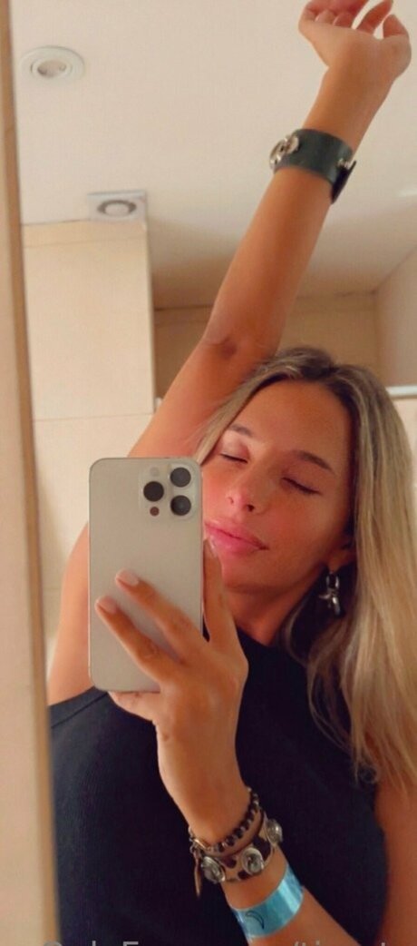 tina ts nude pornstar images