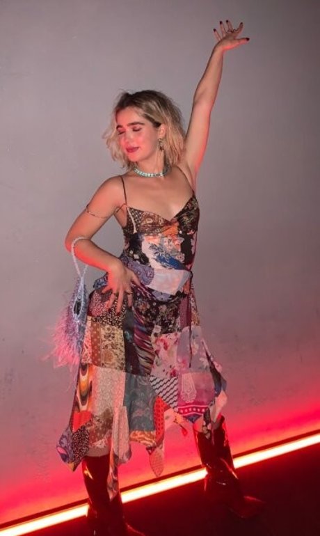 old milf onlyfans adult archive