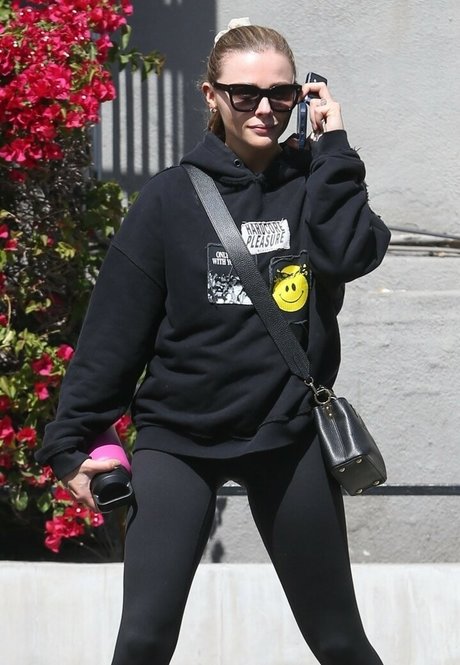 midget nude onlyfans erotic pictures