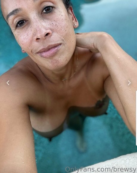 Beerbabes best actress galleries