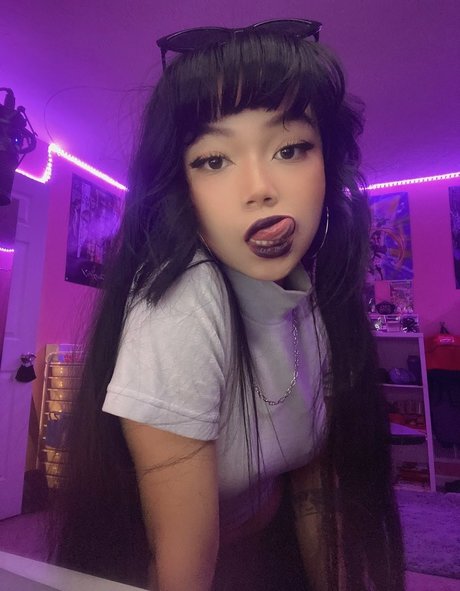 amateur lesbian onlyfans beautiful pics