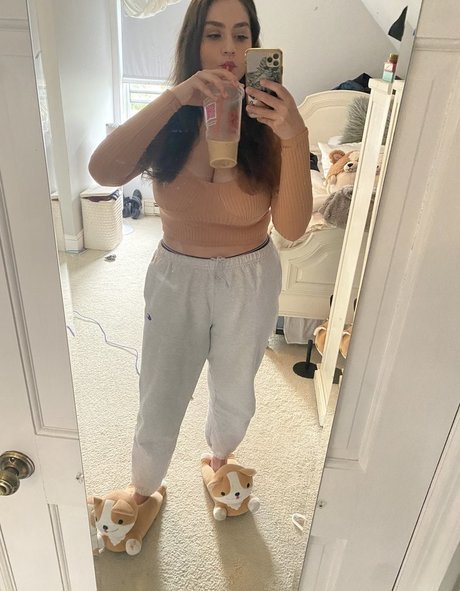 Elisabeth Marchini beautiful model img