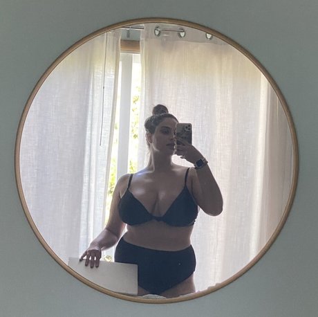 Elisabeth Marchini naked actress img