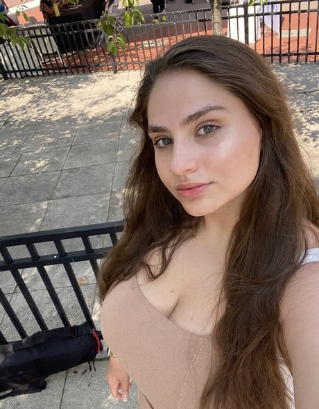 Elisabeth Marchini star art img