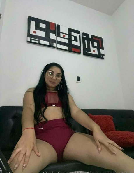 angelahot21 hd model galleries