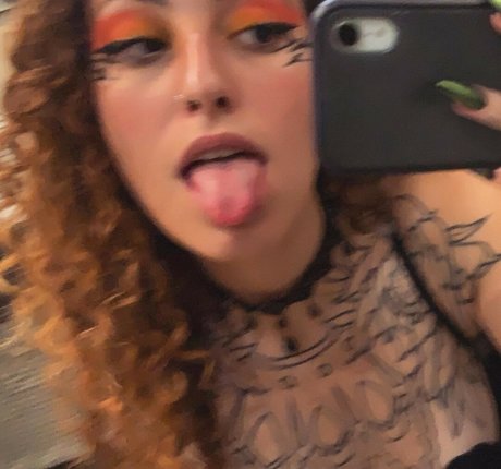 Edin Kary nice pornstar gallery