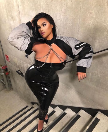 mom daughter onlyfans sexy nudes photos