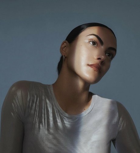 Camila Mendes sex model galleries