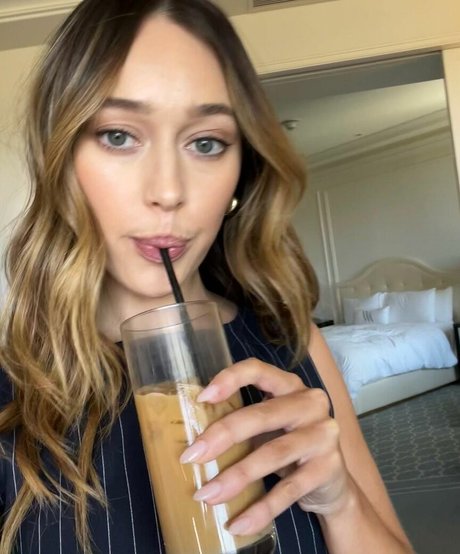 Alycia Debnam Carey model exclusive images