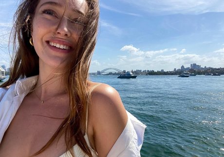 Alycia Debnam Carey hd model archive