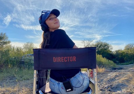 cum on glasses onlyfans xxx images