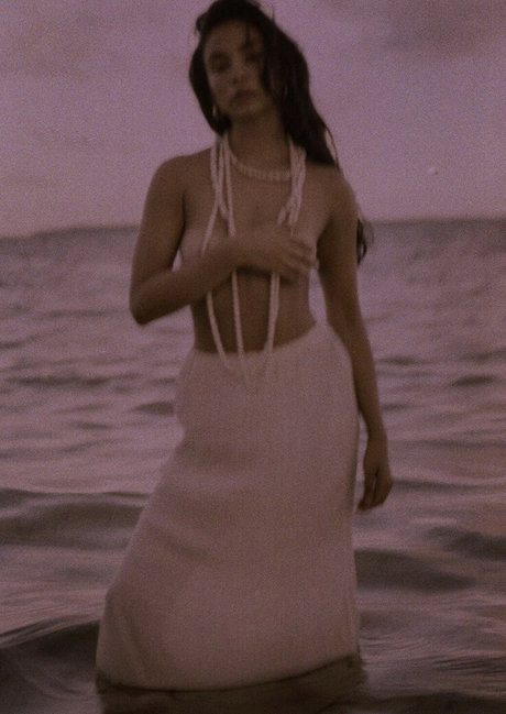 Christina Nadin model top picture