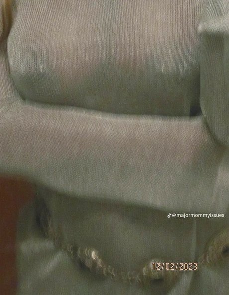 Majormommyissues sexy star galleries