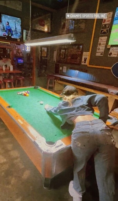 hairy pregnant onlyfans art naked gallery